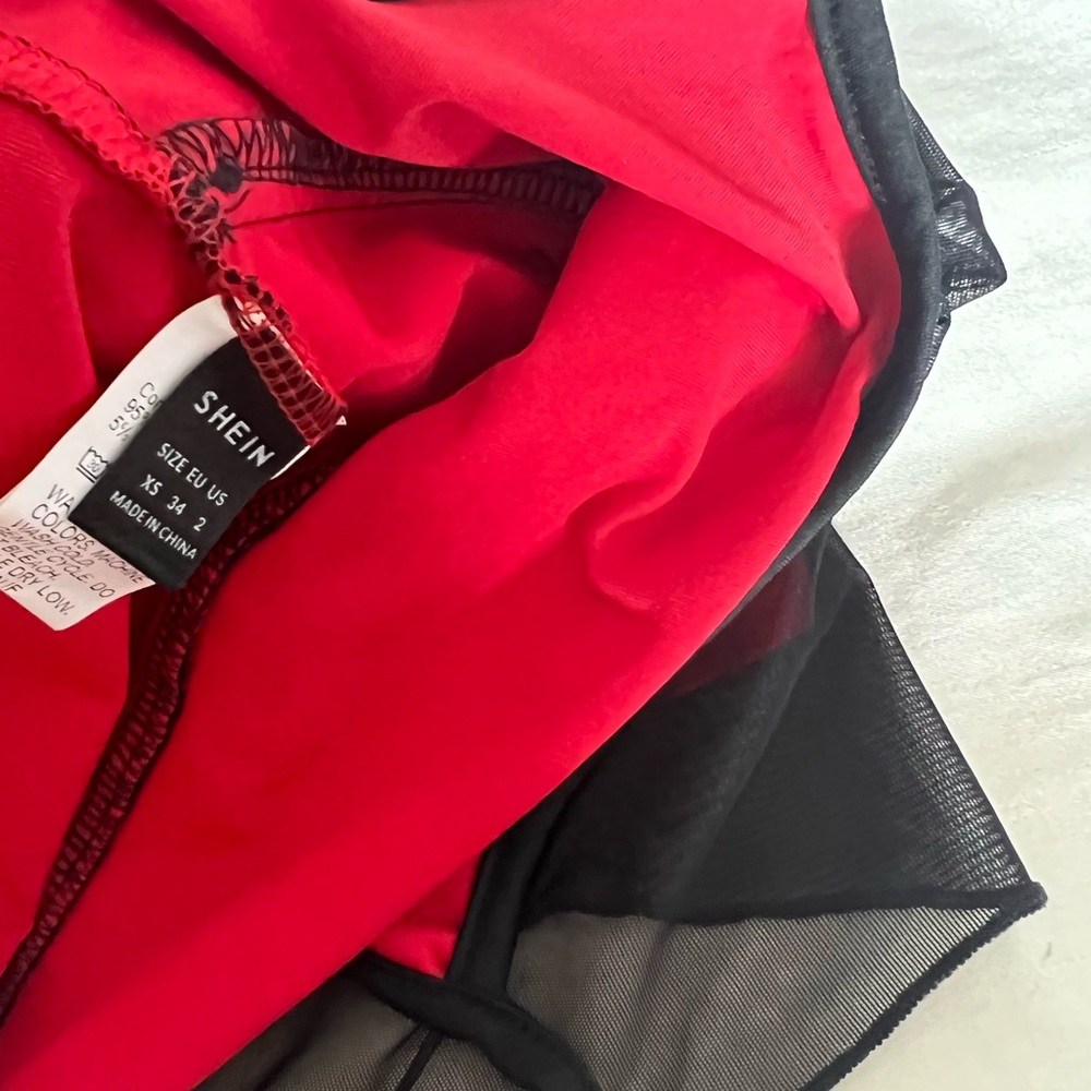 Red cami - Picture 3 of 4